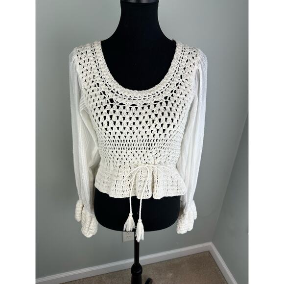NWOT Free People Megan Crochet Cut Out Back Top - Size Small - Picture 5 of 12